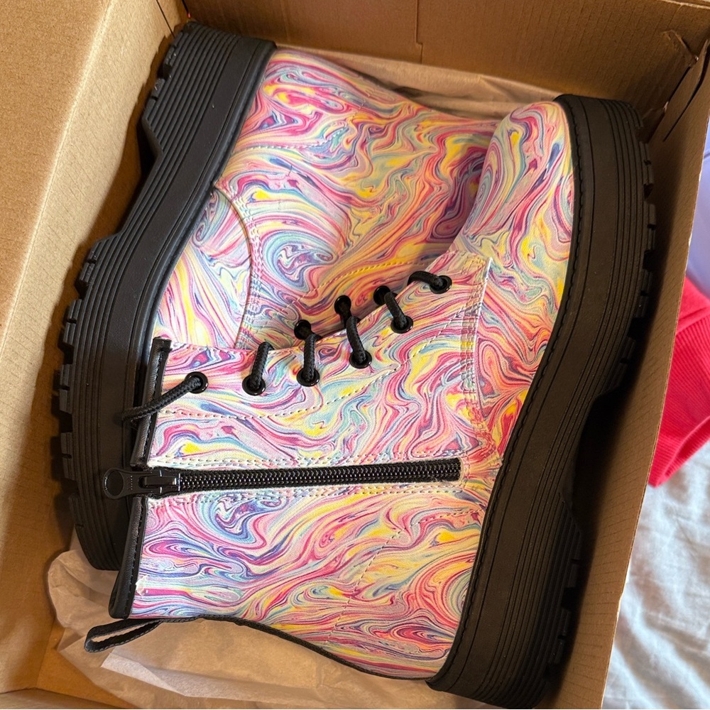 Skechers Platform Boots